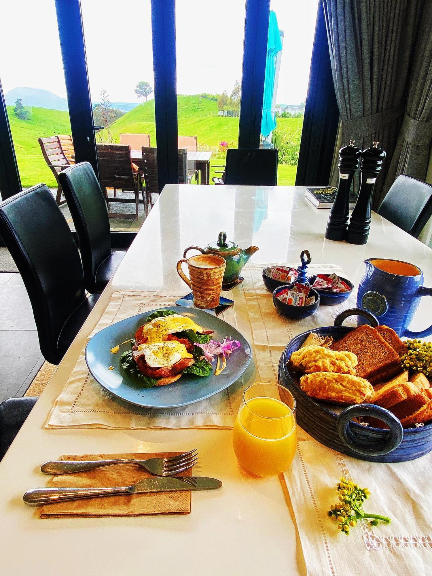 Hilltop Whakaipo Estate Таупо Экстерьер фото